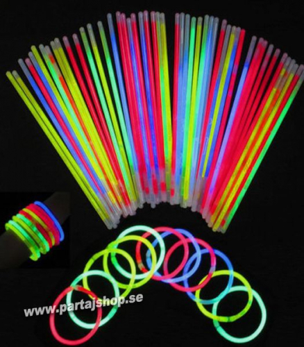 Glowsticks 50-pack i gruppen Hgtider / Brllop / Svensexa hos PARTAJSHOP AB (95969)