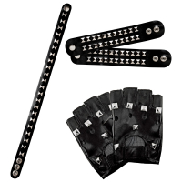 Rockset med Nitar – Handskar, Armband och Halsband