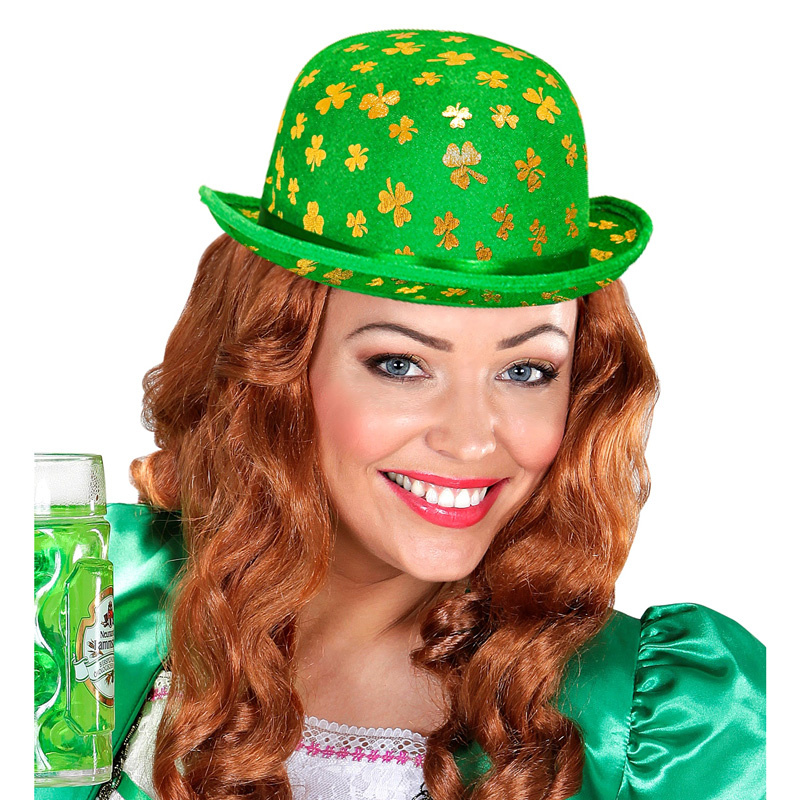 Hatt grön med guldklöver