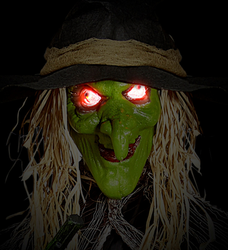 Hängande häxa 240cm hög