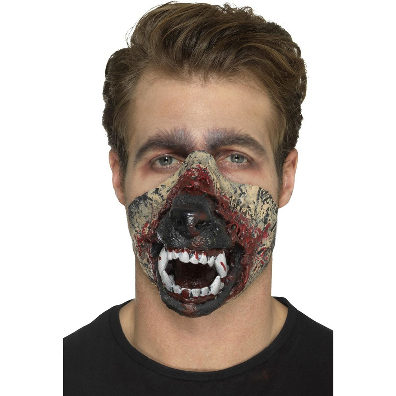 Varulvsmun med tänder