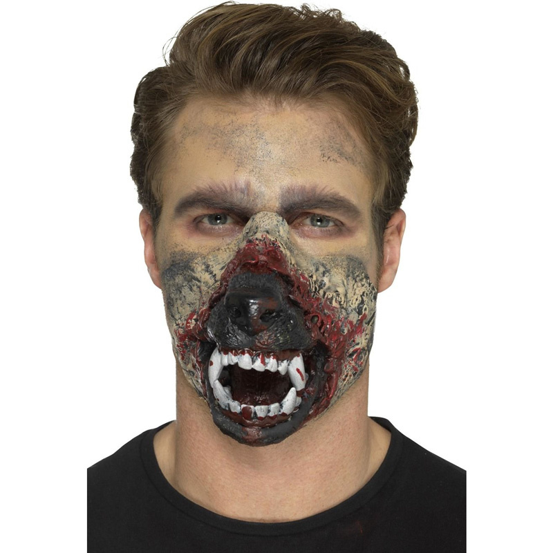 Varulvsmun med tänder