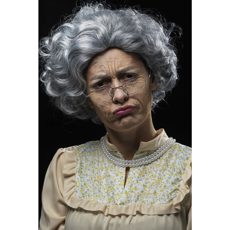 Gammal gumma sminkkit