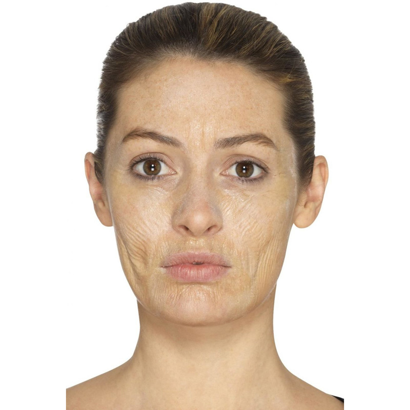 Gammal gumma sminkkit