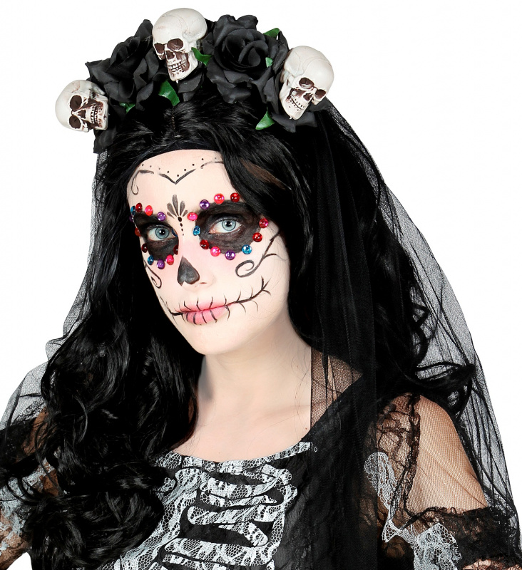 Diadem med rosor och slöja