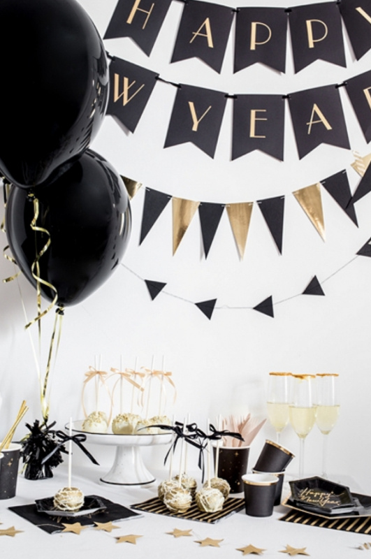 Girlang Happy New Year