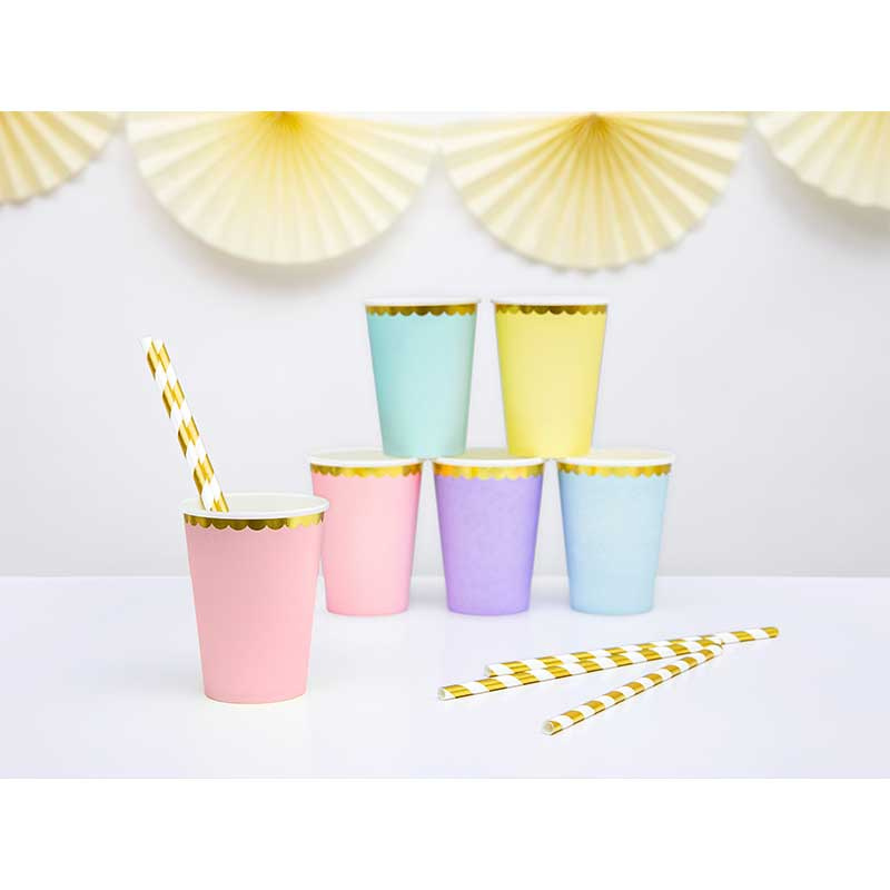 Muggar Pastellrosa med guldkant