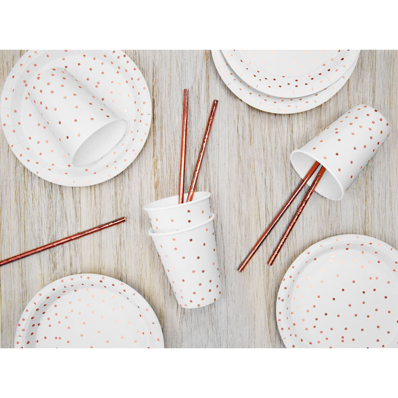 Assietter med prickar Roséguld